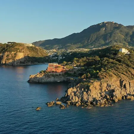 ホテル Mezzatorre & Thermal Forio di Ischia