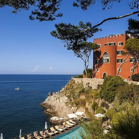 ホテル Mezzatorre & Thermal Forio di Ischia